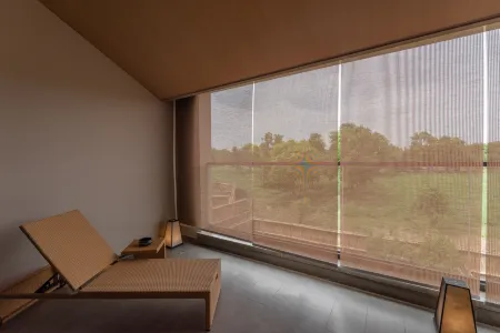 Hyakumangoku Onsen Hotel(Bicester Village Branch) Отели рядом с достопримечательностью «Новый фестиваль цвести цвести»