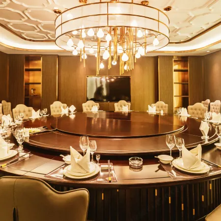 Wuchang Golden Tower International Hotel
