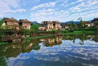 Dujiangyan Xingui Wujia Homestay