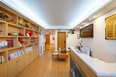 潮韻書香中国式旅館(潮州廣濟橋牌坊街)