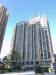 Luoyi Apartment (Fuyang Hengda Lvzhou Shop)