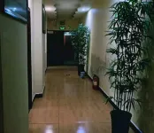 Gongyi Quanxinxing Hotel