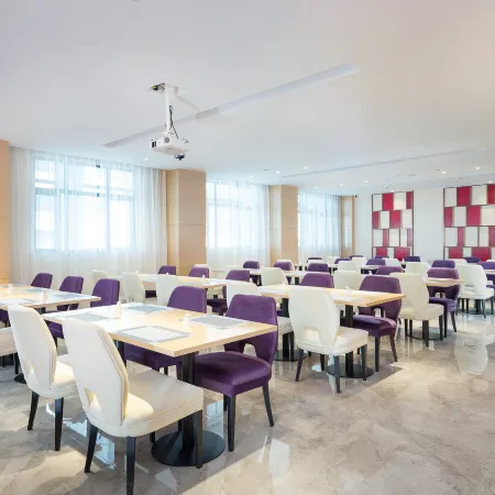 Lavande Hotel (Lufeng Longshan Avenue Branch)