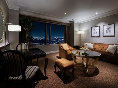 ラグジュアリージュニアスイート（禁煙） ホテル阪急インターナショナルの写真