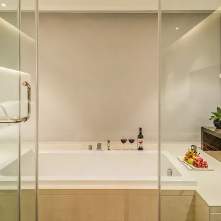 Rhombus Park Aura Chengdu Hotel(Chunxi Road Taikoo Li)