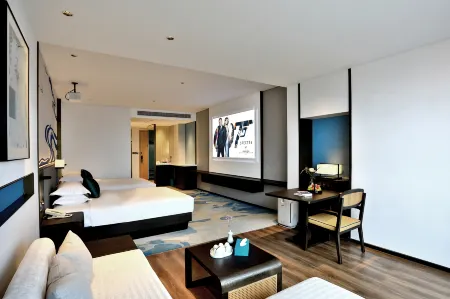 Kaihua Oriental Wenlan Hotel Отели рядом с достопримечательностью «China’s Kingdom of Root Carving»