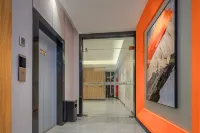Muse cinema Hotel(Baolong square store of Shaoxing Paojiang agricultural and Commercial College)