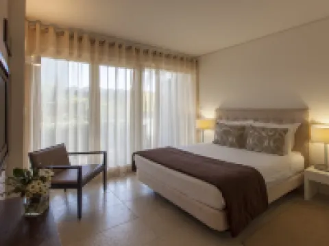 トロイア レジデンス プライア カルヴァリャルのホテル