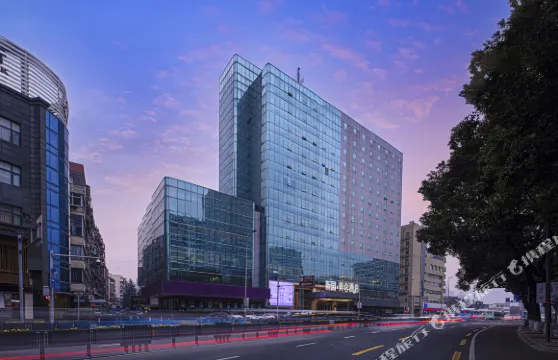 寧波天一廣場鼓樓美侖酒店