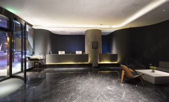 Holz Hotel (Shenyang International Exhibition Center New South Railway Station)