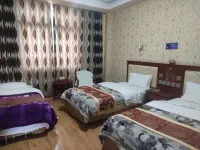 Azhu Hotel