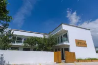 Nalati Qingfeng Xiaozhu Homestay Отели рядом с достопримечательностью «Пейзаж Нарати»