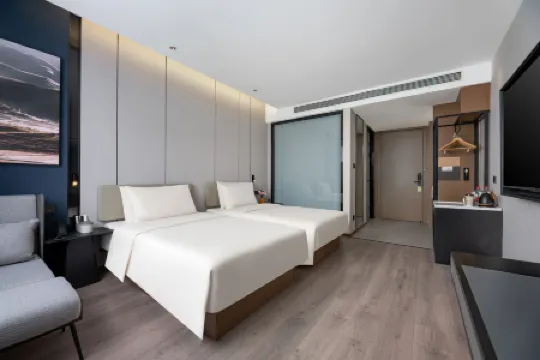 Atour Hotel Taifu Plaza South Ring Road Karamay Отели в г. Карамай