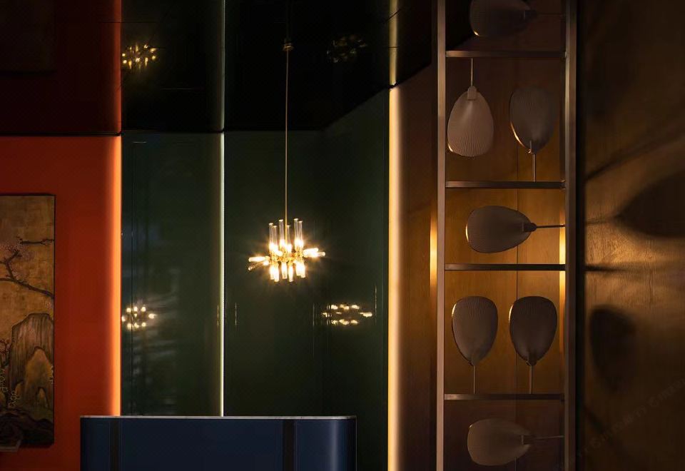 1. 스퀘어 야시 호..