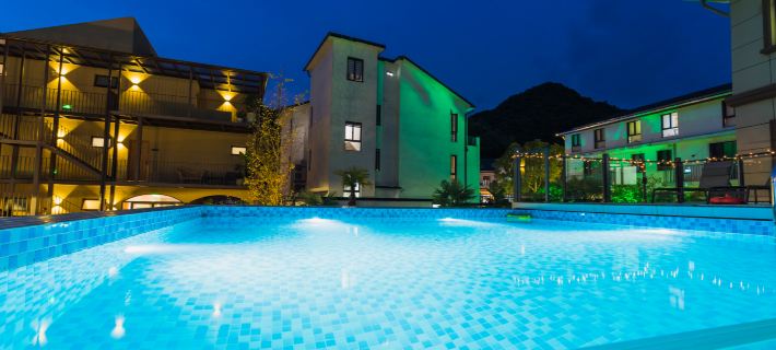 Deying Mountain House Hotels in Deqing