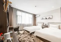 CHEERMAY Hotel (Tianshui Baicheng Railway Station Shangbu Road Pedestrian Street)