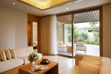 FLC Luxury Hotel Samson