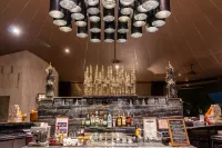 The Sakala Resort Bali All Suites - bar