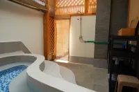 Shidianjianshan Inn - 온천