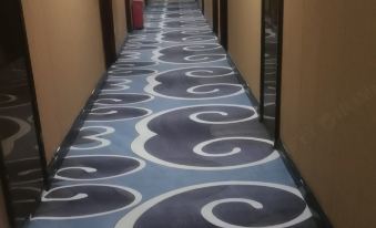 Fuyang Longhui Huatai Hotel