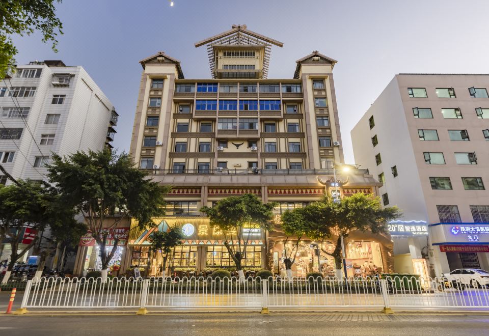 hotel overview picture