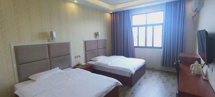 Wanshun Hotel Hotels in Xundian