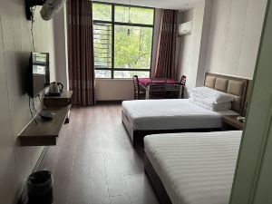 Xiantao Yongxing Hotel