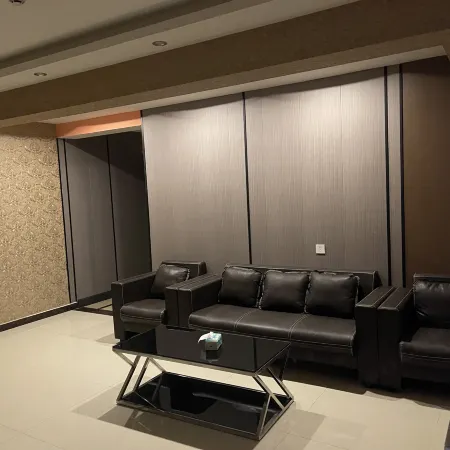 Echeng Hotel