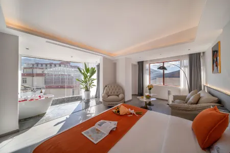 Shangri-La Luming Yunju Garden Holiday Home