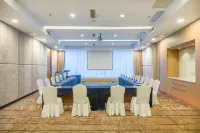 Pipi Hotel (Zhangzhou Feihong Road Children's Hospital)
