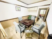 Dexin Homestay (Chengdu Luomashi Subway Station)