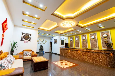 Fengshan Jinshuiwan Hotel Отели в г. Феншань