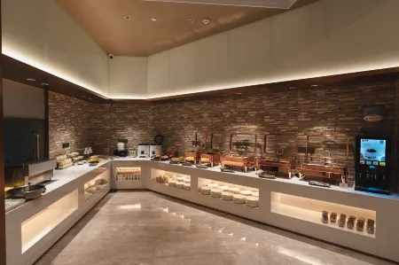 Lavande Hotel (Chaoyang Jianping County Government)