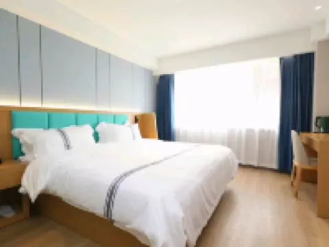Xinghai Homestay (Zhengzhou Erqi Square Subway Station) Hotels near Zhengzhou Erqi Memorial Hall