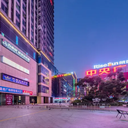 HaiGe Apartment (Zhanjiang Wanda Rongsheng Plaza)