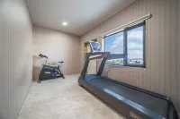 Hanting Hotel (Golmud Bayi Middle Road Kunlun Square Branch))