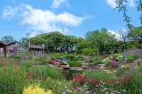Ji'an County Diaoyuan Shili Mountain House Homestay