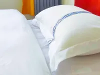 Mingzhu Hotel Hotels near Shengjingguan