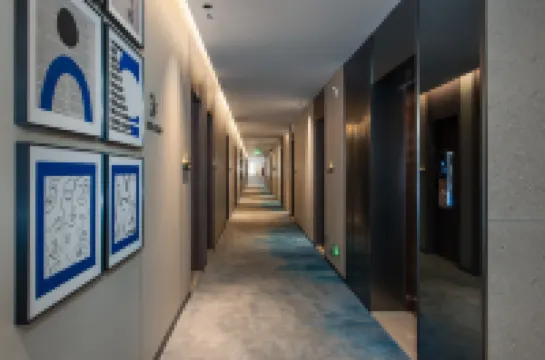 朋悅拾光酒店（深圳羅湖東門店）