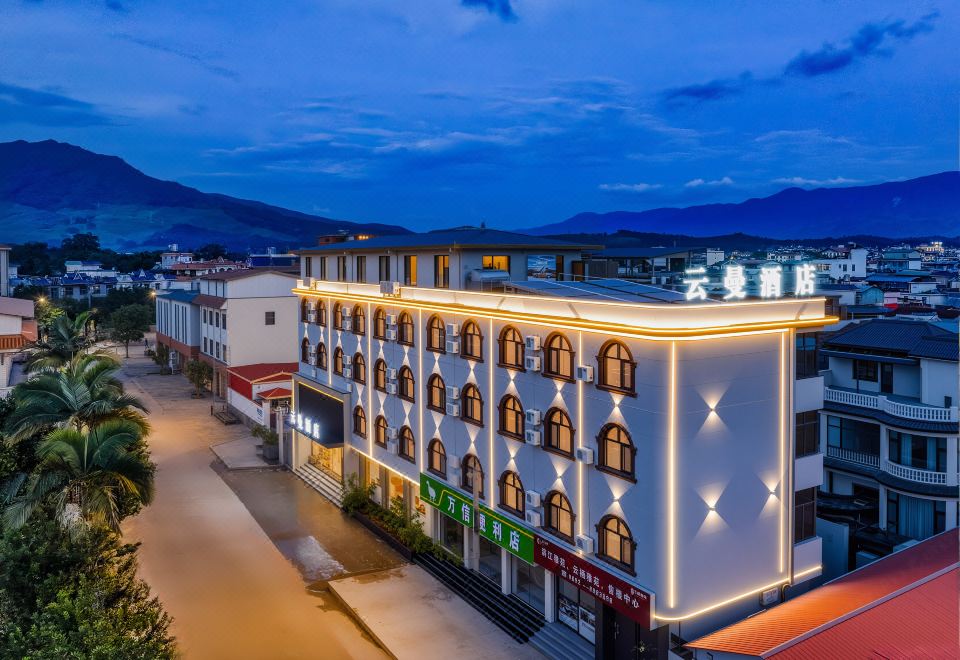 hotel overview picture