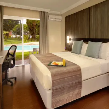 Hotel Deville Express Cascavel