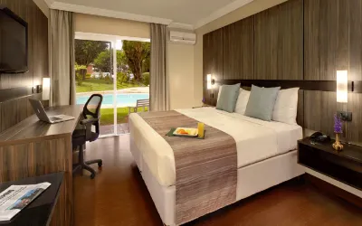 Hotel Deville Express Cascavel