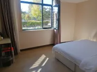 Huanren Lijiang Hotel