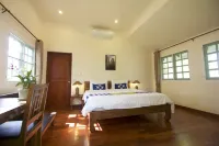 Monoceros Resort Hotell i Rim Nuea