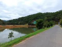 Sanshanshe Homestay - Bergblick