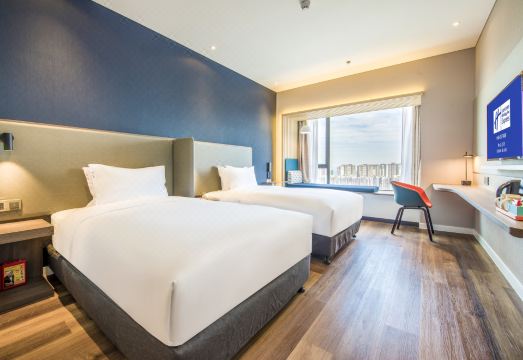 홀리데이 인 익스프레스 객실 뷰