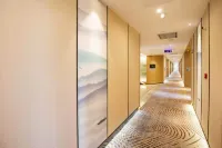 Qingmu Select Hotel (Chaohu Wanda Plaza Xiangyang Road)