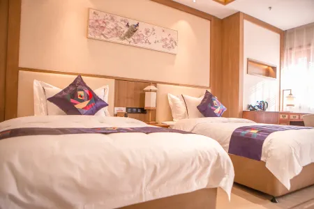 Ethnic International Garden Hotel