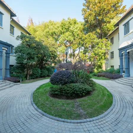 Julu Garden Villa