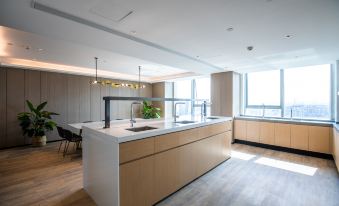 CJIA Hotel (Shanghai Jilong Road Subway Station Jilong Road Branch)